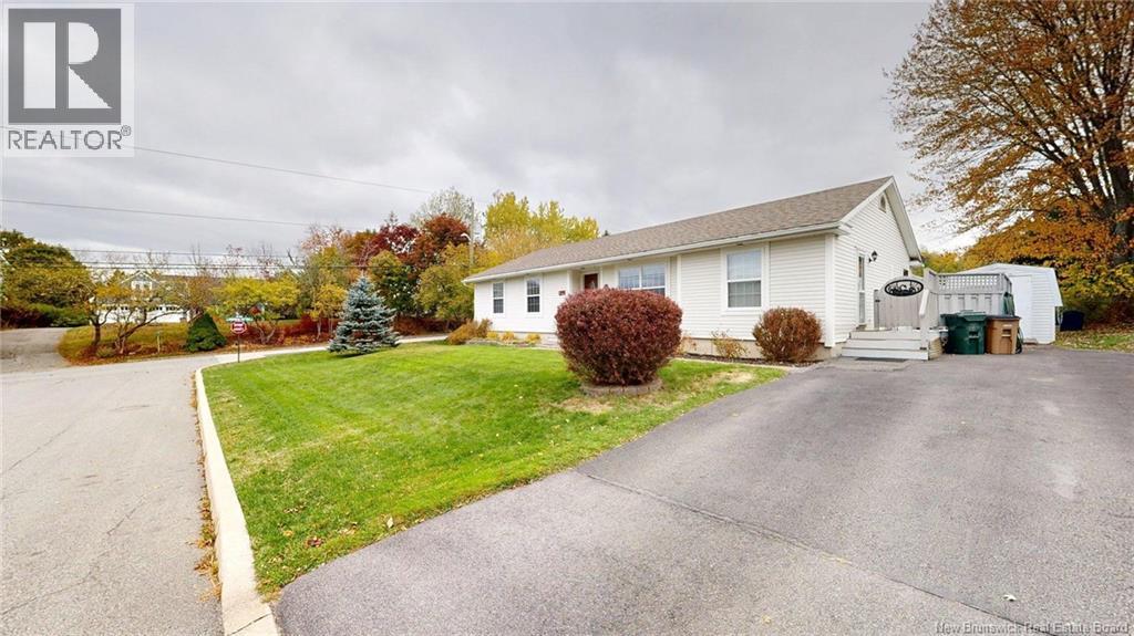 16 Bullock Street, Saint John, New Brunswick  E2K 5B3 - Photo 3 - NB128783