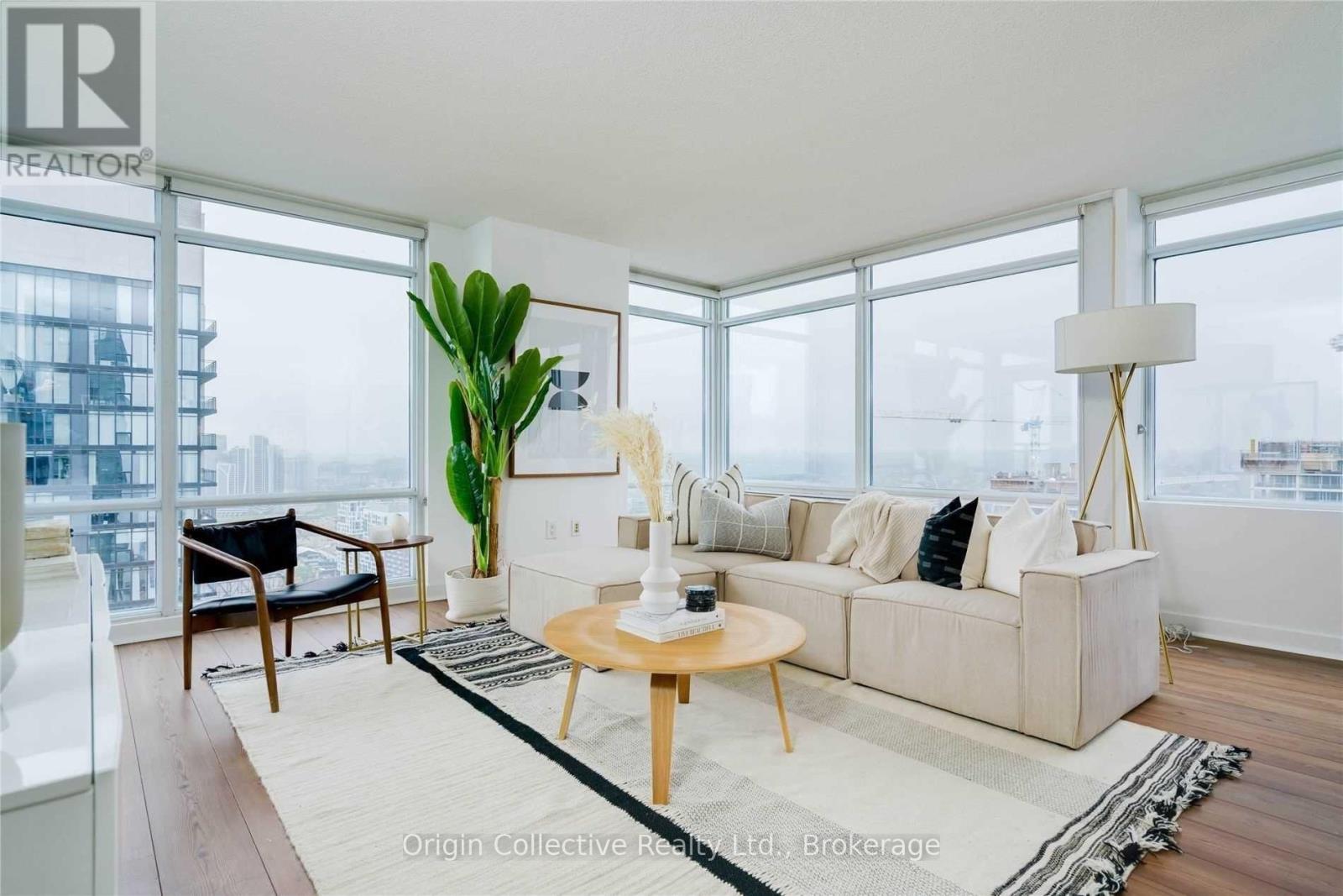 4010 - 25 TELEGRAM MEWS, Toronto, Ontario