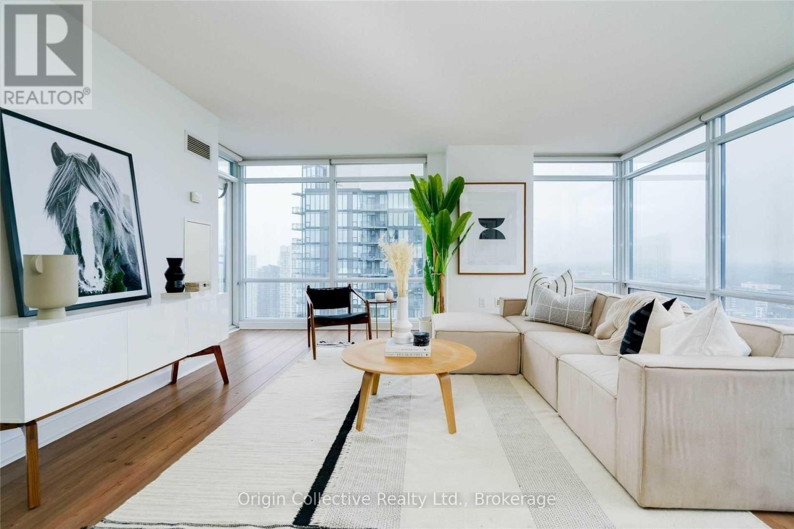 4010 - 25 Telegram Mews, Toronto, Ontario  M5V 3Z1 - Photo 3 - C12477779