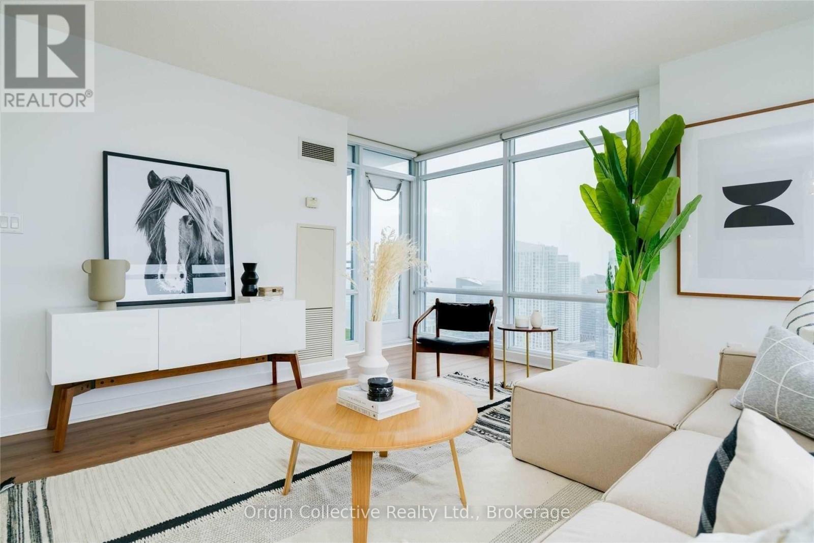 4010 - 25 Telegram Mews, Toronto, Ontario  M5V 3Z1 - Photo 4 - C12477779