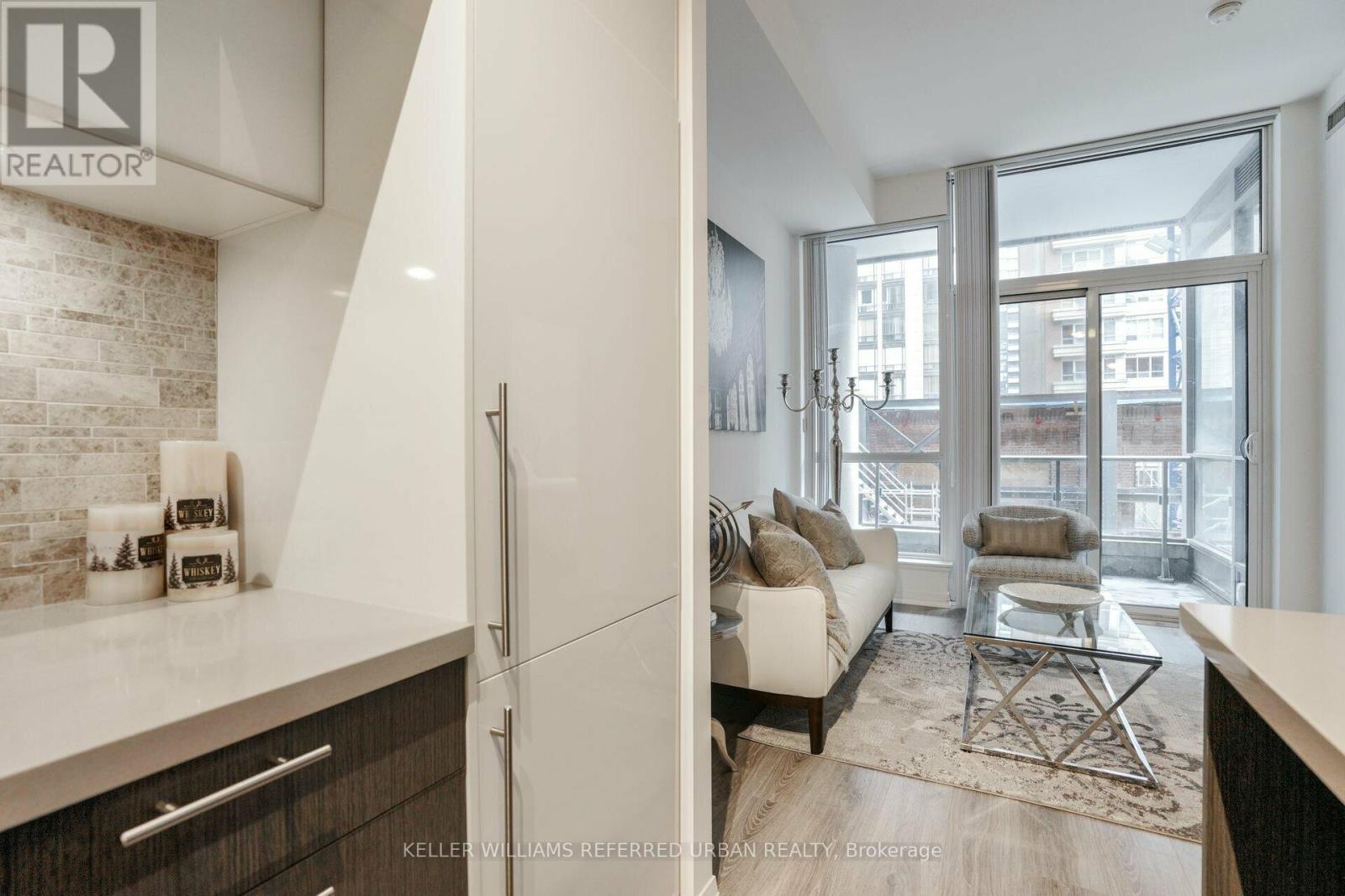 212 - 8 Mercer Street, Toronto, Ontario  M5V 0C4 - Photo 15 - C12477822