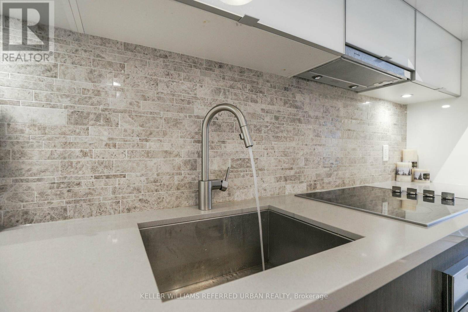 212 - 8 Mercer Street, Toronto, Ontario  M5V 0C4 - Photo 21 - C12477822