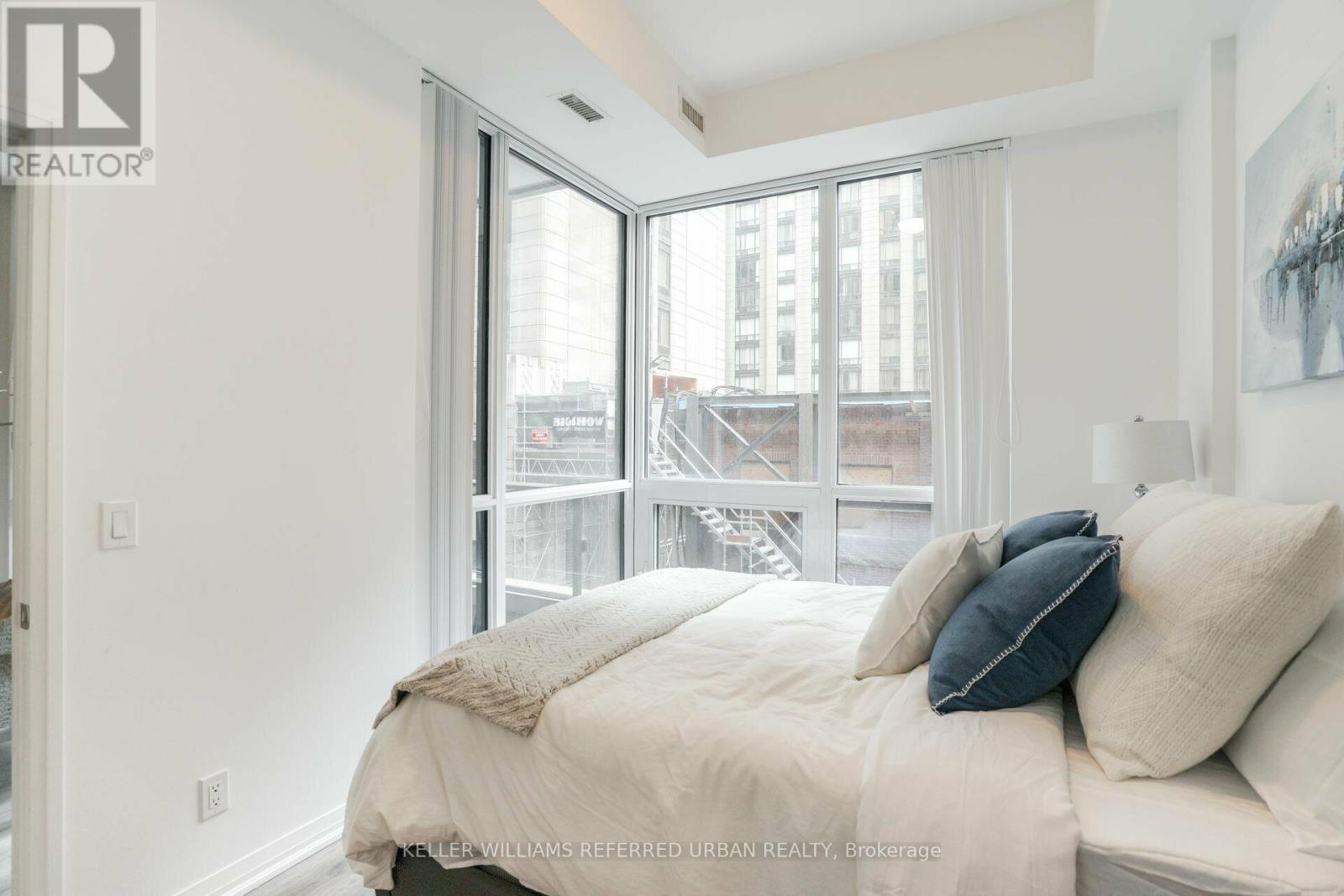 212 - 8 Mercer Street, Toronto, Ontario  M5V 0C4 - Photo 26 - C12477822