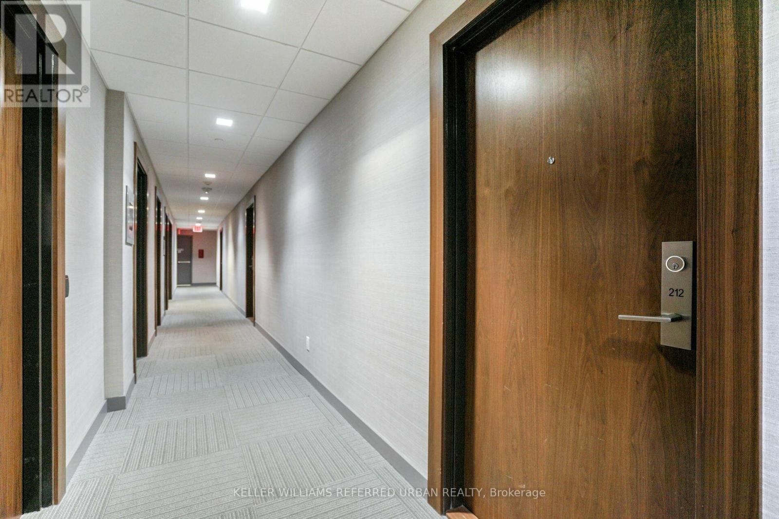 212 - 8 Mercer Street, Toronto, Ontario  M5V 0C4 - Photo 4 - C12477822