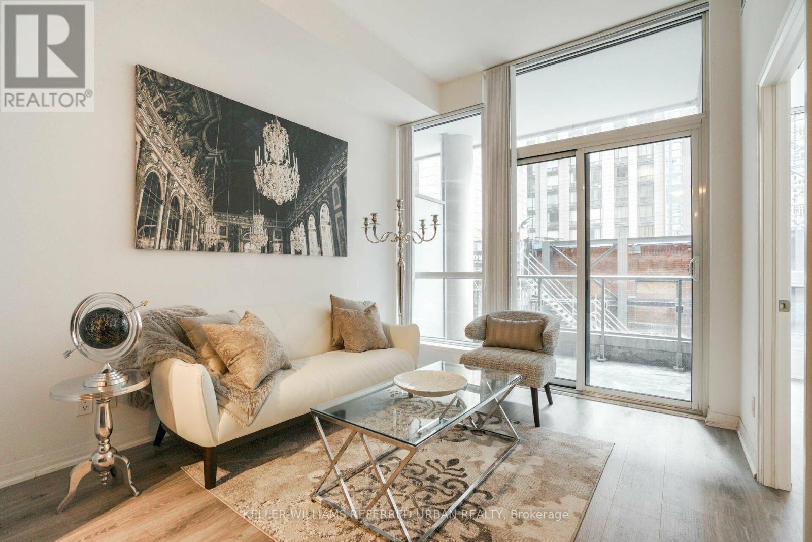 212 - 8 Mercer Street, Toronto, Ontario  M5V 0C4 - Photo 6 - C12477822