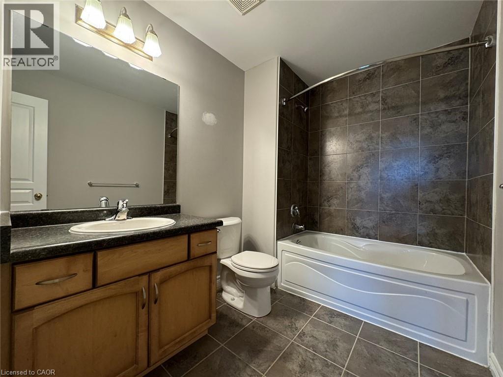 36 Magnificent Way Unit# Upper, Binbrook, Ontario  L0R 1C0 - Photo 11 - 40781398