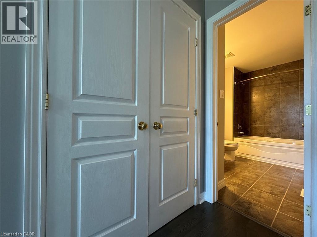 36 Magnificent Way Unit# Upper, Binbrook, Ontario  L0R 1C0 - Photo 12 - 40781398
