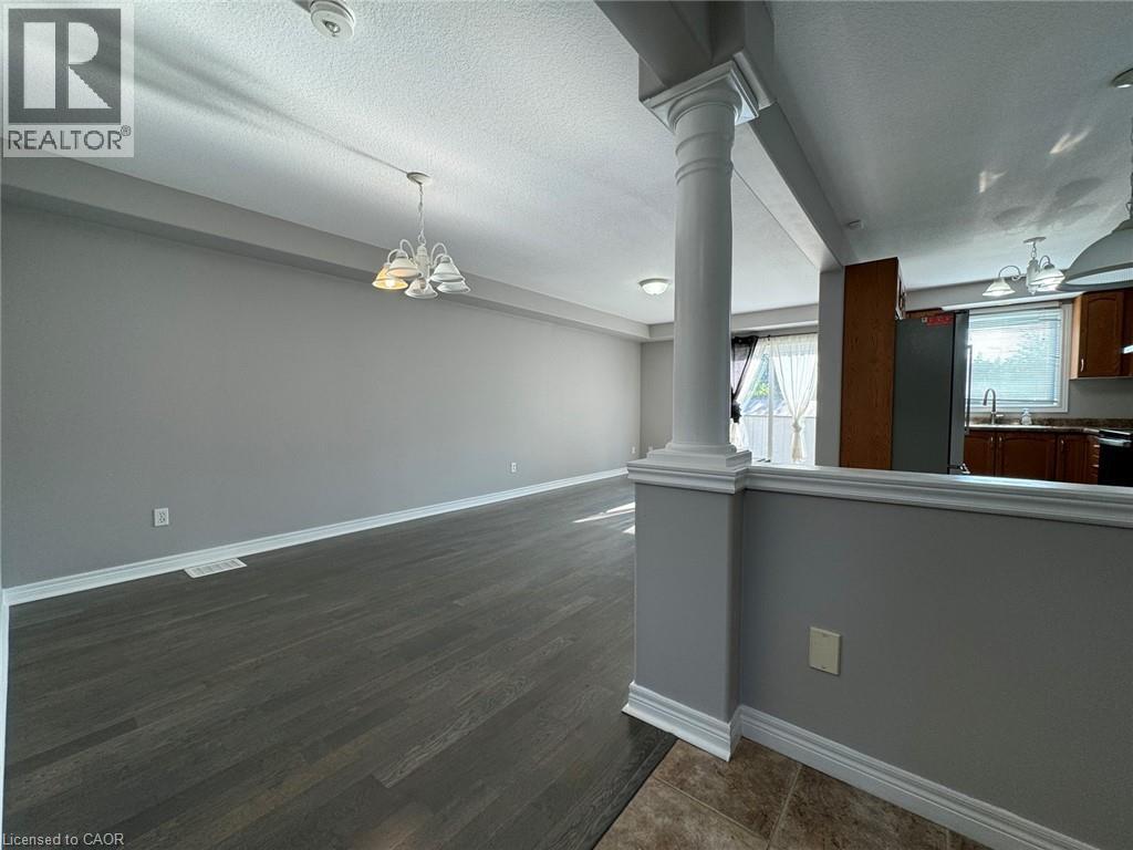 36 Magnificent Way Unit# Upper, Binbrook, Ontario  L0R 1C0 - Photo 3 - 40781398