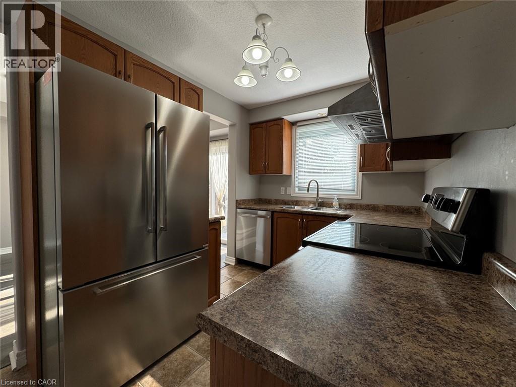 36 Magnificent Way Unit# Upper, Binbrook, Ontario  L0R 1C0 - Photo 7 - 40781398