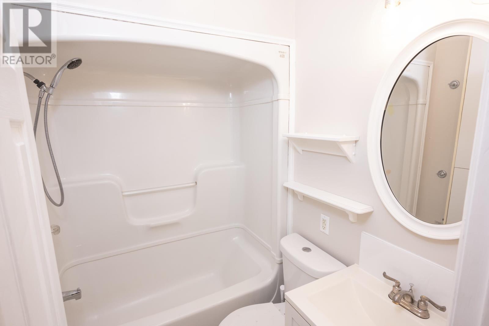 628 Prince Arthur Blvd, Thunder Bay, Ontario  P7C 3M8 - Photo 29 - TB253300