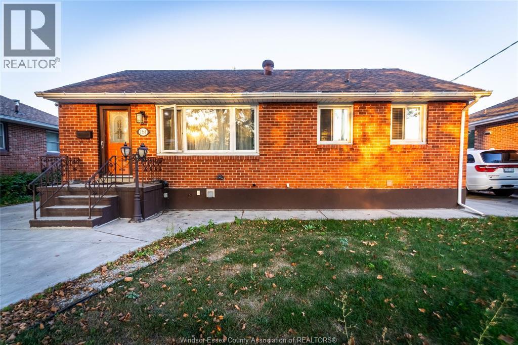 MLS# 25026949: 1568 CHANDLER, Windsor, Canada