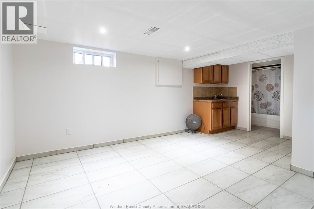 1568 Chandler, Windsor, Ontario  N8Y 4P7 - Photo 21 - 25026949