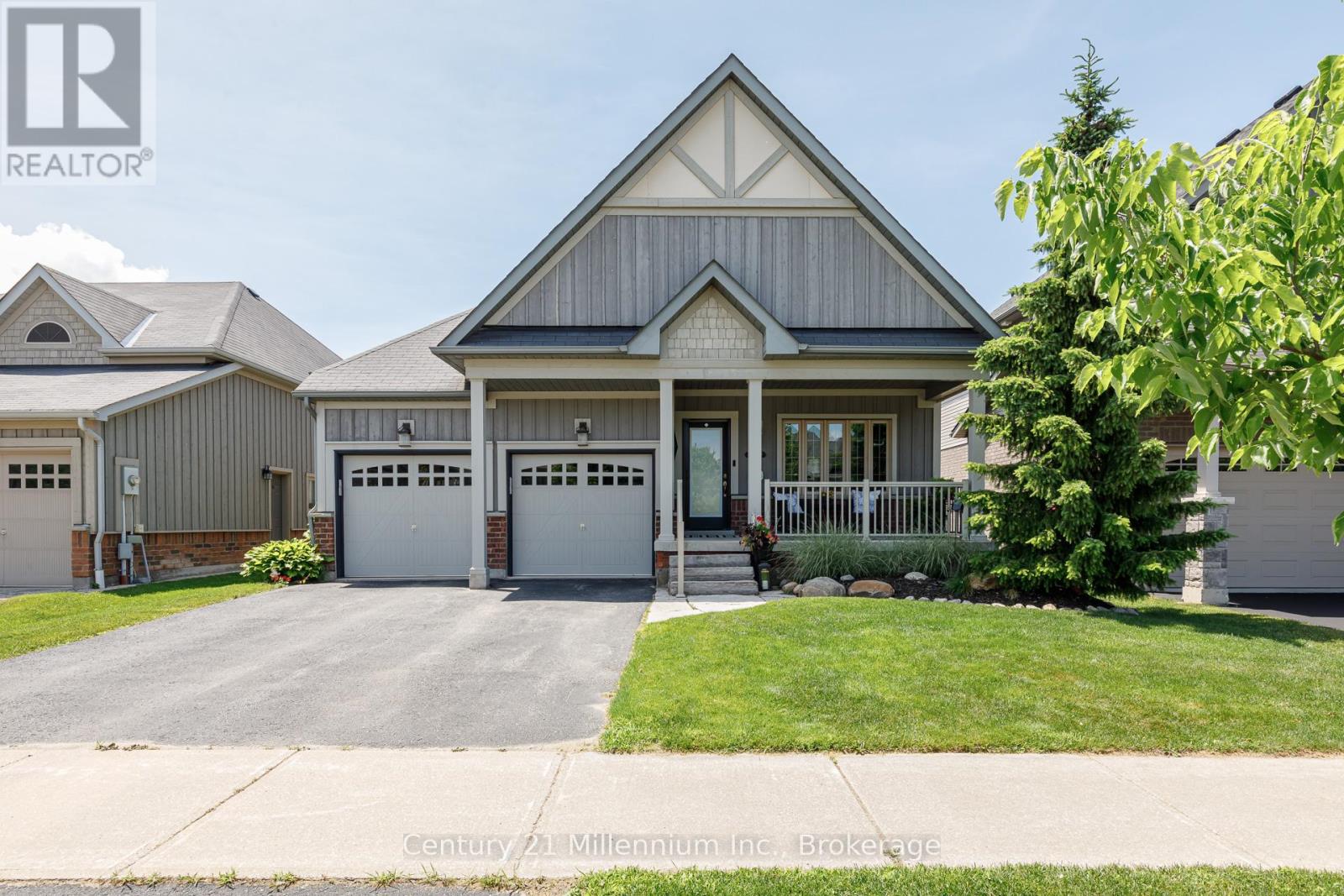 19 Hughes Street, Collingwood, Ontario  L9Y 0W7 - Photo 2 - S12478170
