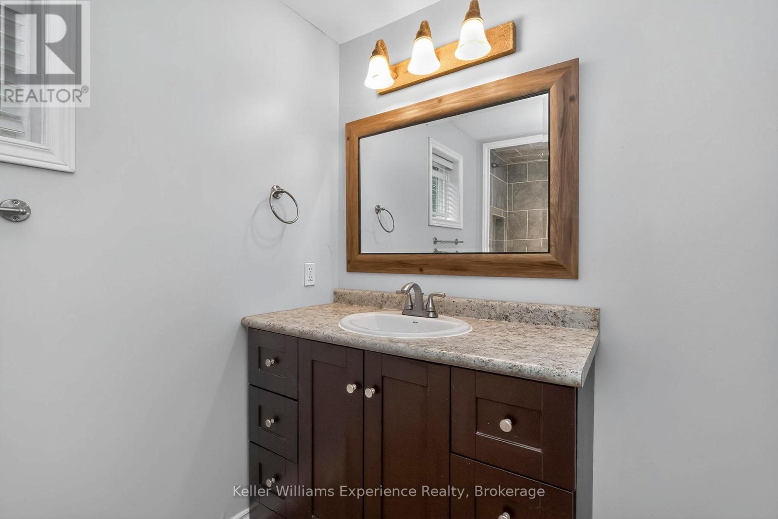 1504 Golf Link Road, Midland, Ontario  L4R 5L4 - Photo 19 - S12478175