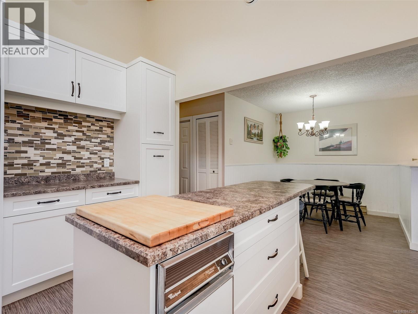 3198 Ilona Pl, Colwood, British Columbia  V9B 5C8 - Photo 12 - 1017500