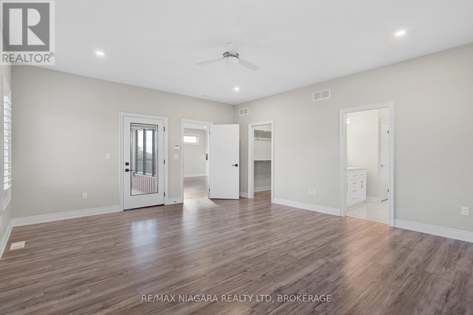 252 Colbeck Drive, Welland, Ontario  L3C 0B4 - Photo 19 - X12478160