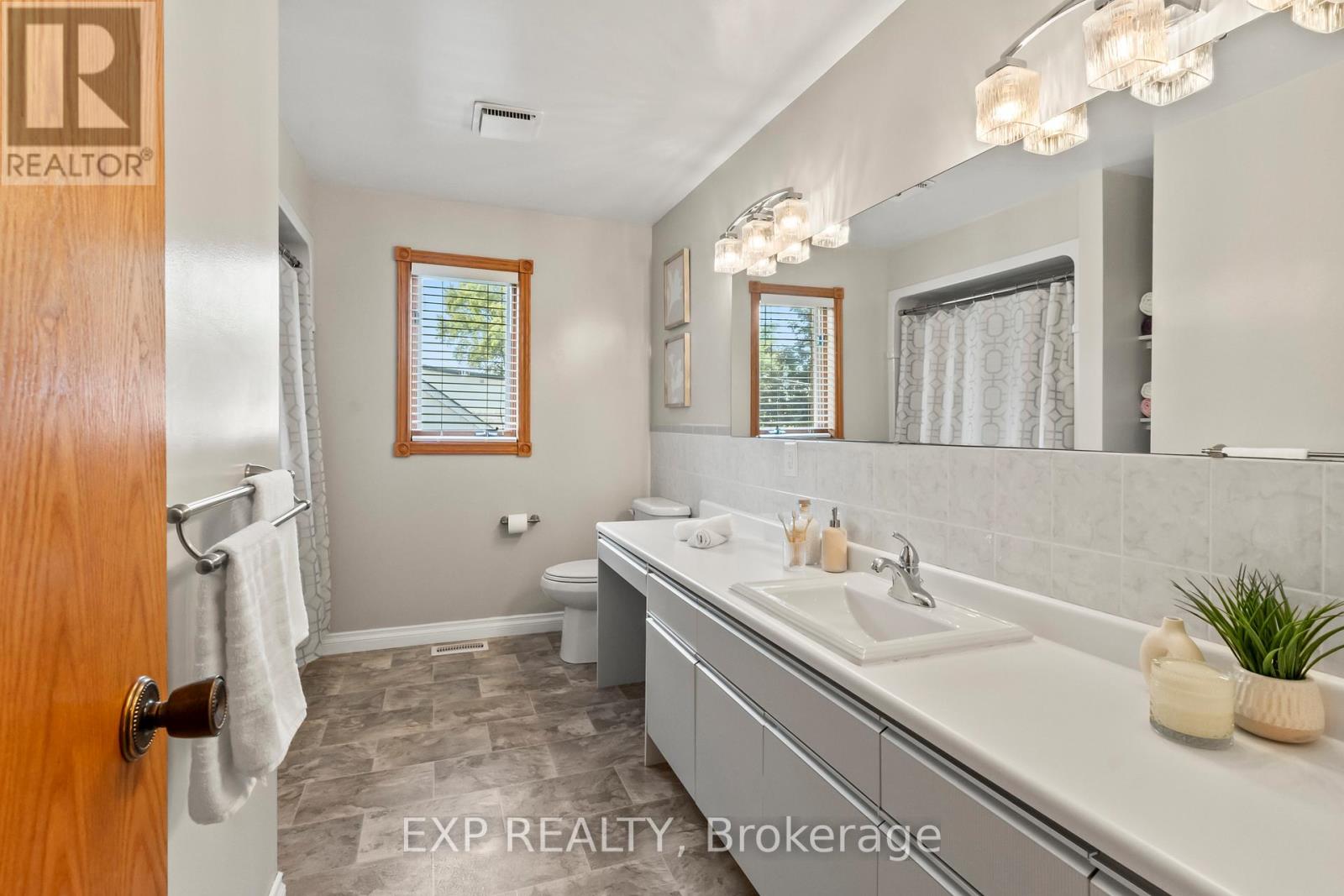 592 Taunton Road W, Oshawa, Ontario L1H 7K4 - Photo 30 - E12478148