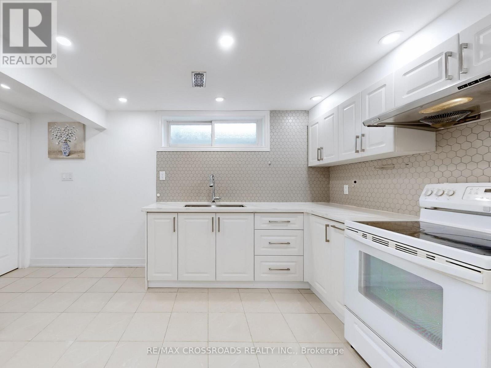49 King Louis Crescent, Toronto, Ontario  M1T 2X1 - Photo 31 - E12477814