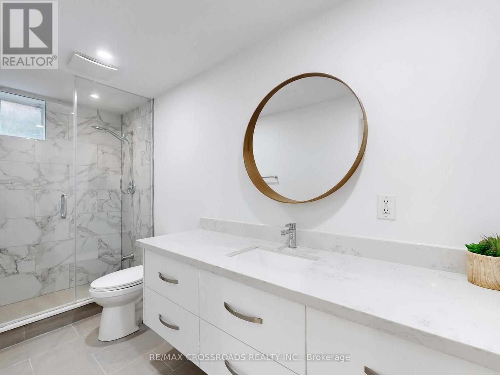 49 King Louis Crescent, Toronto, Ontario  M1T 2X1 - Photo 35 - E12477814