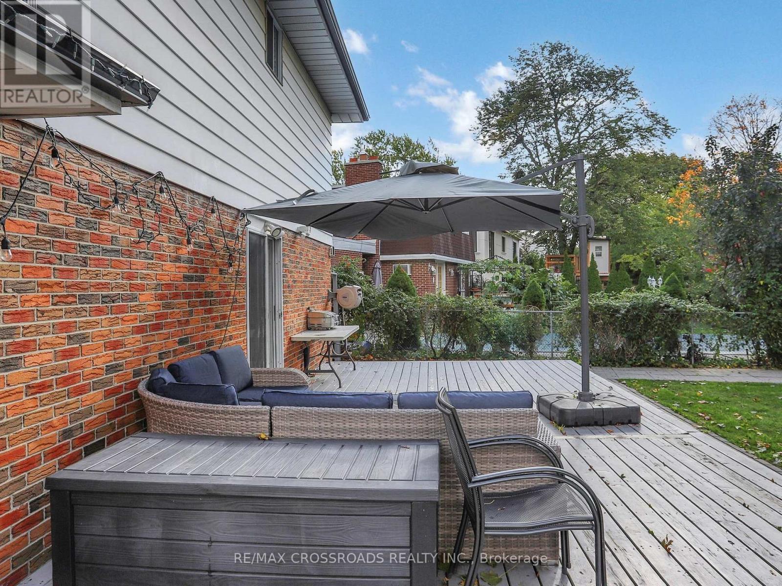 49 King Louis Crescent, Toronto, Ontario  M1T 2X1 - Photo 43 - E12477814