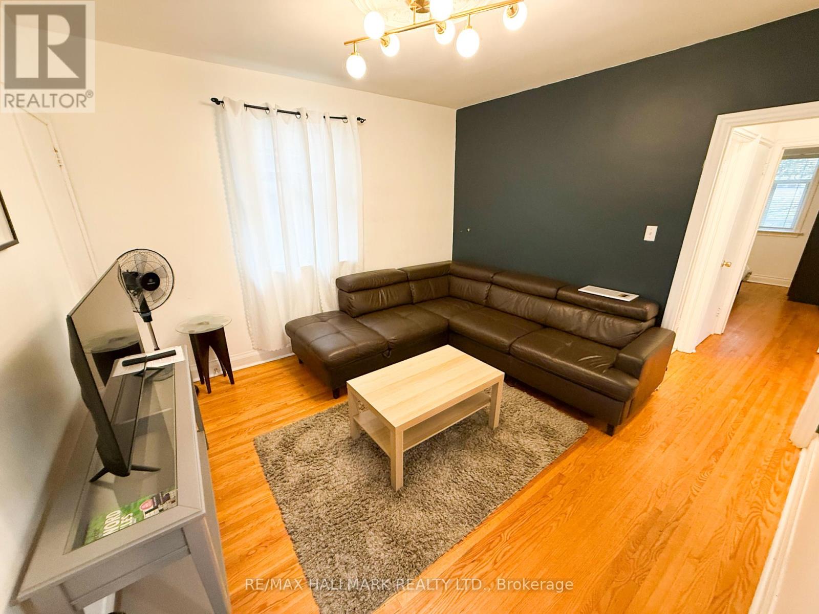 Main - 20 Bayard Avenue, Toronto, Ontario  M1R 4A3 - Photo 3 - E12477846