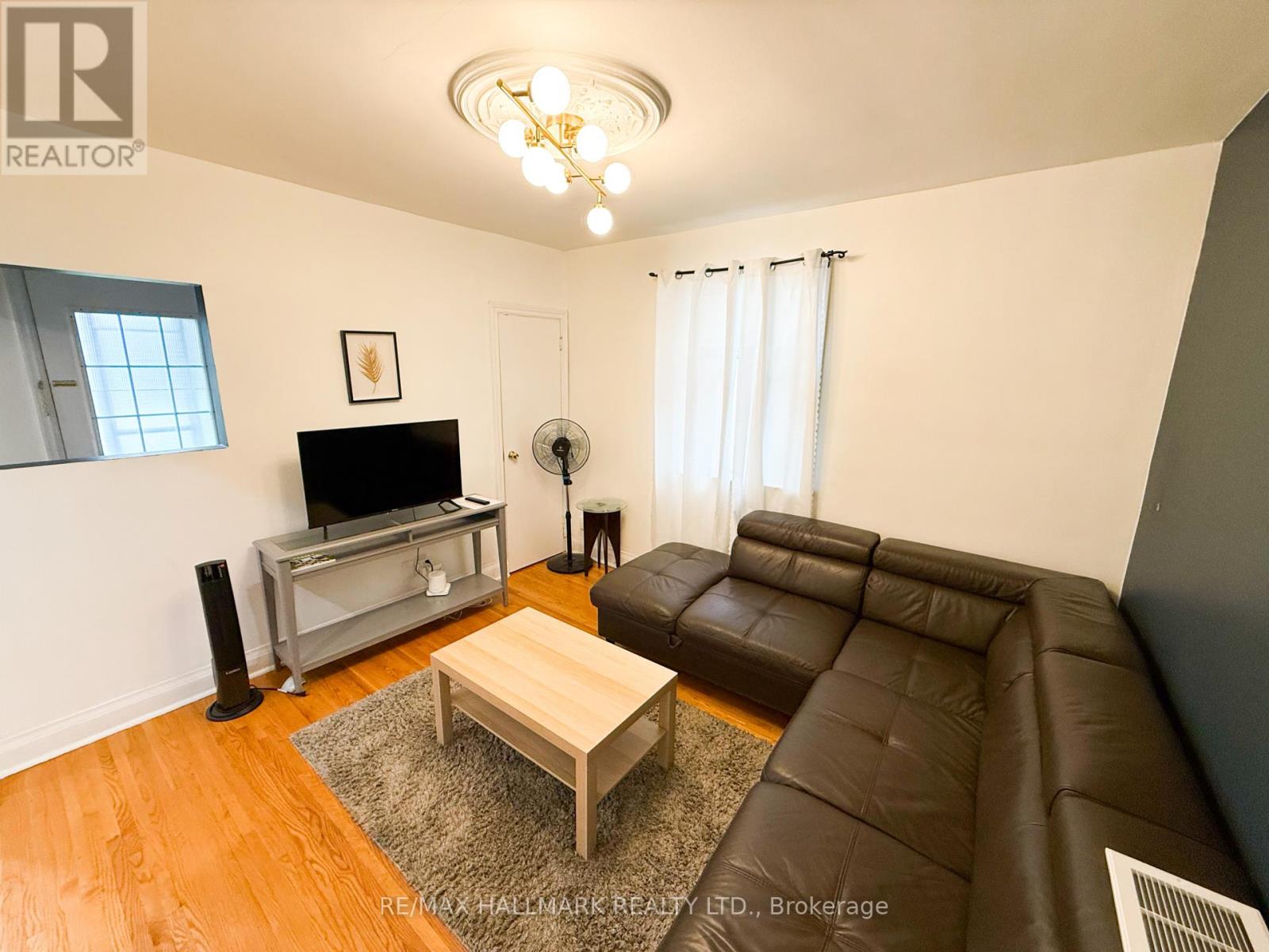 Main - 20 Bayard Avenue, Toronto, Ontario  M1R 4A3 - Photo 4 - E12477846