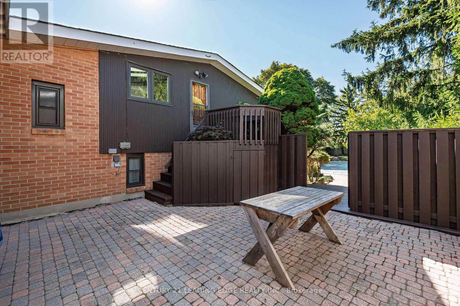 4 Rosswood Crescent, Toronto, Ontario  M1P 3N2 - Photo 32 - E12477875