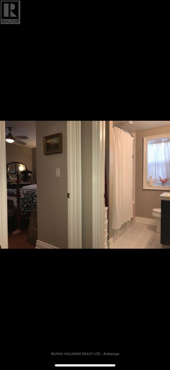 1 - 547 Kingston Road, Toronto, Ontario  M4E 1R2 - Photo 13 - E12477884