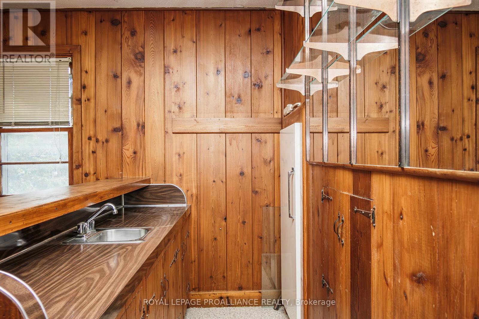 8 Reynolds Crescent, Belleville, Ontario  K8P 2W7 - Photo 22 - X12478169