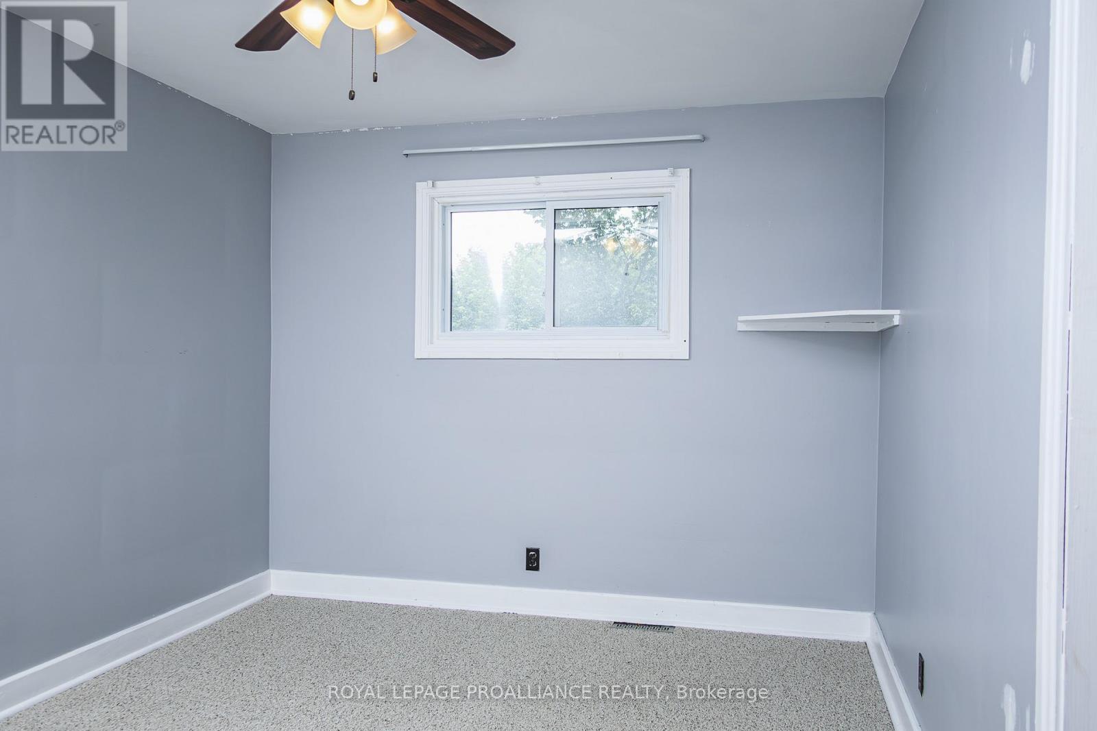 8 Reynolds Crescent, Belleville, Ontario  K8P 2W7 - Photo 26 - X12478169