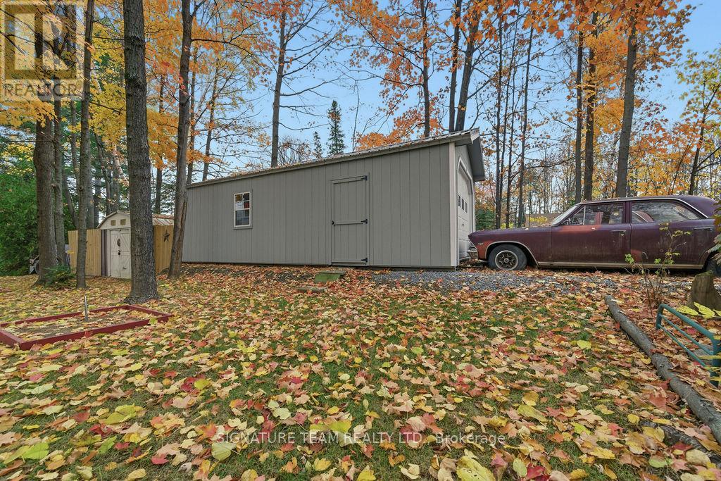 347 Black Point Road, North Algona Wilberforce, Ontario  K0J 1X0 - Photo 33 - X12477989