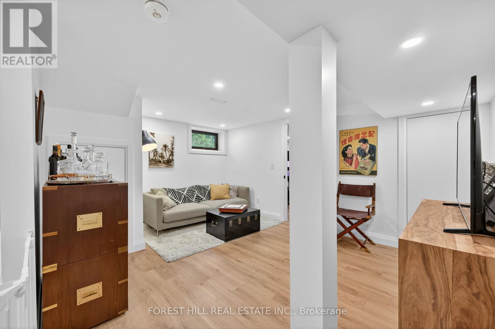 215 Main Street N, Newmarket, Ontario  L3Y 9B1 - Photo 34 - N12477770