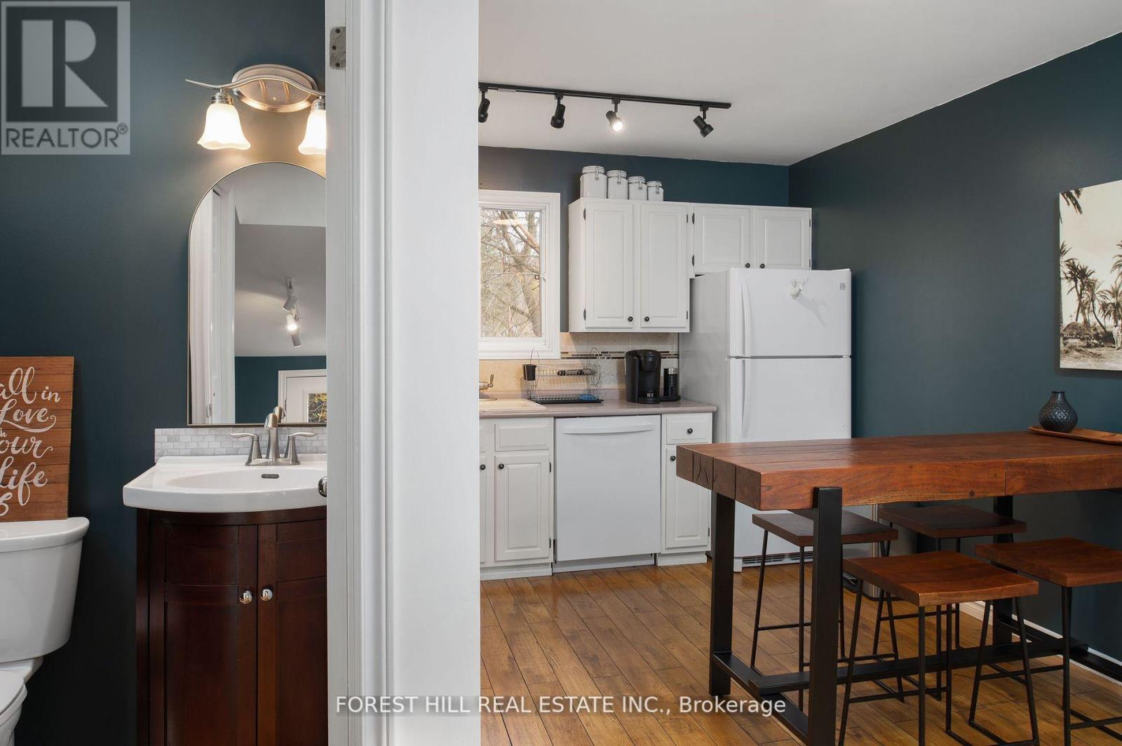 215 Main Street N, Newmarket, Ontario  L3Y 9B1 - Photo 41 - N12477770