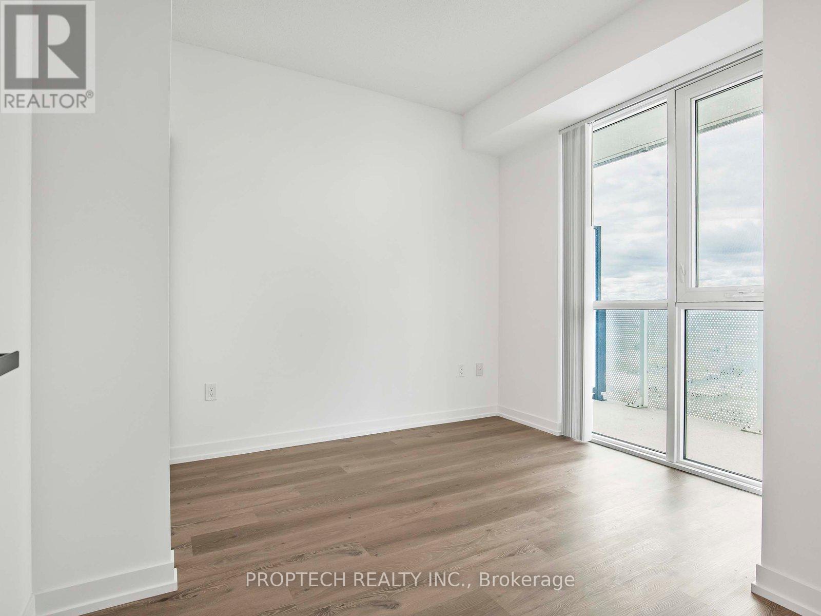 28 Interchange Way, Vaughan, Ontario  L4K 0P8 - Photo 15 - N12477812