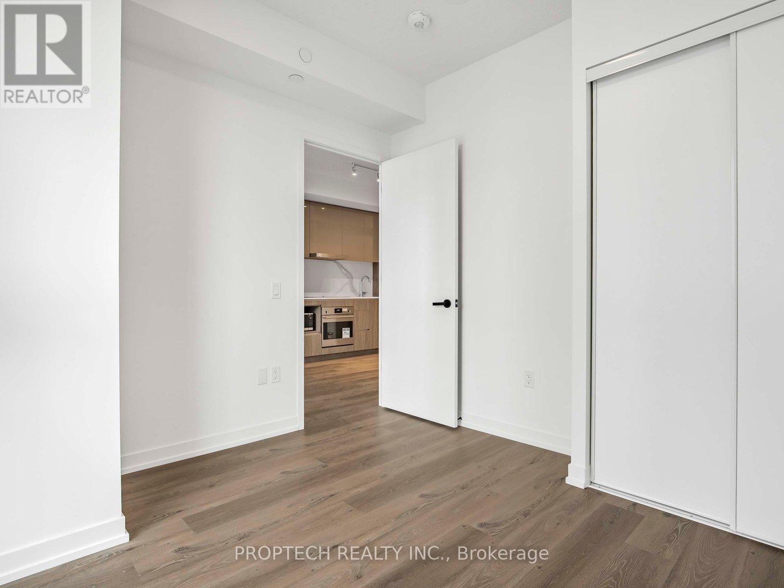 28 Interchange Way, Vaughan, Ontario  L4K 0P8 - Photo 16 - N12477812