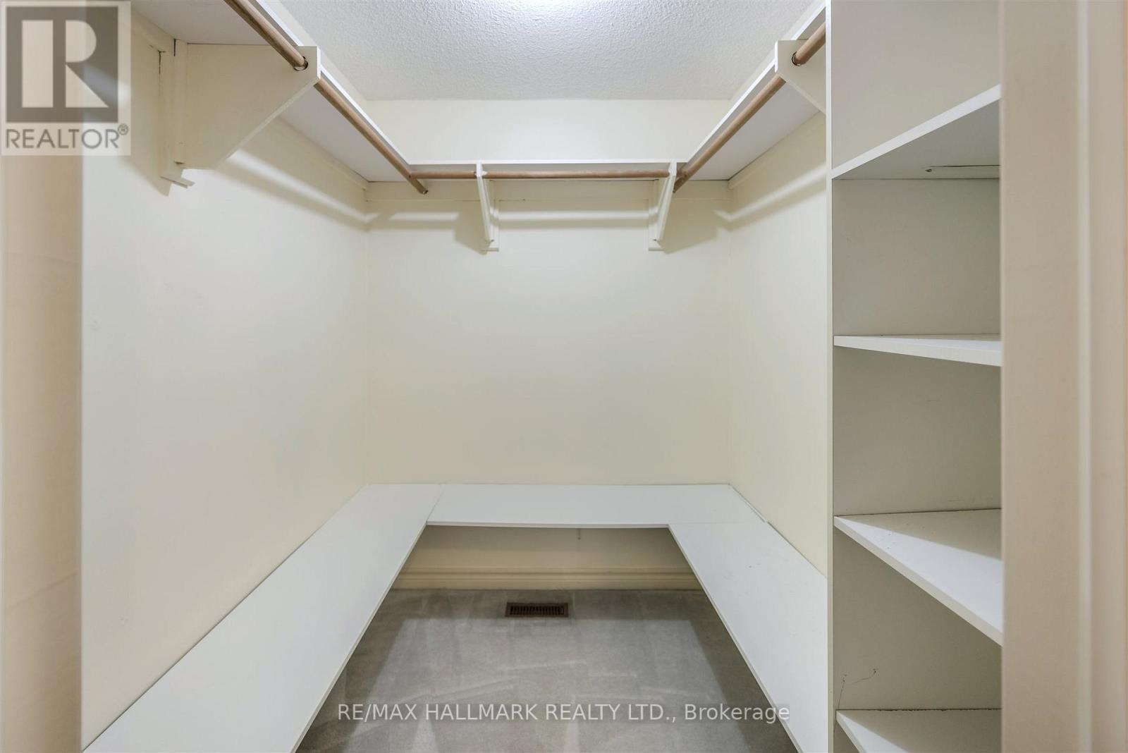 69 King's Cross Avenue, Richmond Hill, Ontario  L4B 2T2 - Photo 19 - N12477867