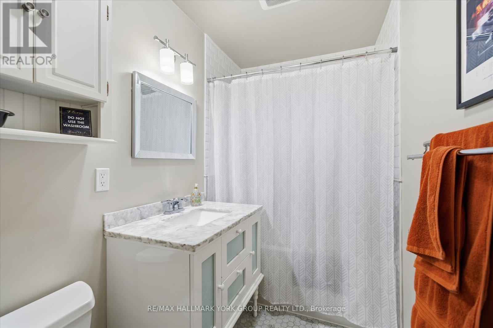 98 North Street, Georgina, Ontario  L0E 1R0 - Photo 20 - N12477892