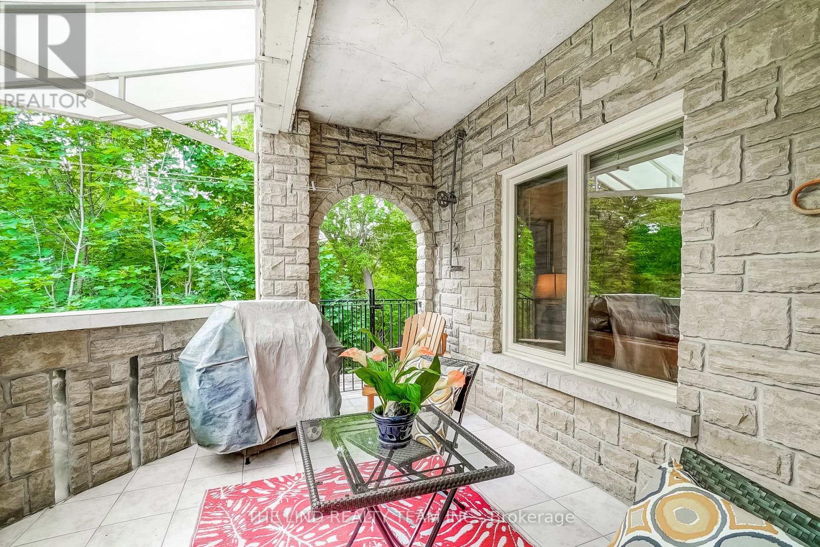 99 Birch Avenue, Richmond Hill, Ontario  L4C 6C5 - Photo 16 - N12477904