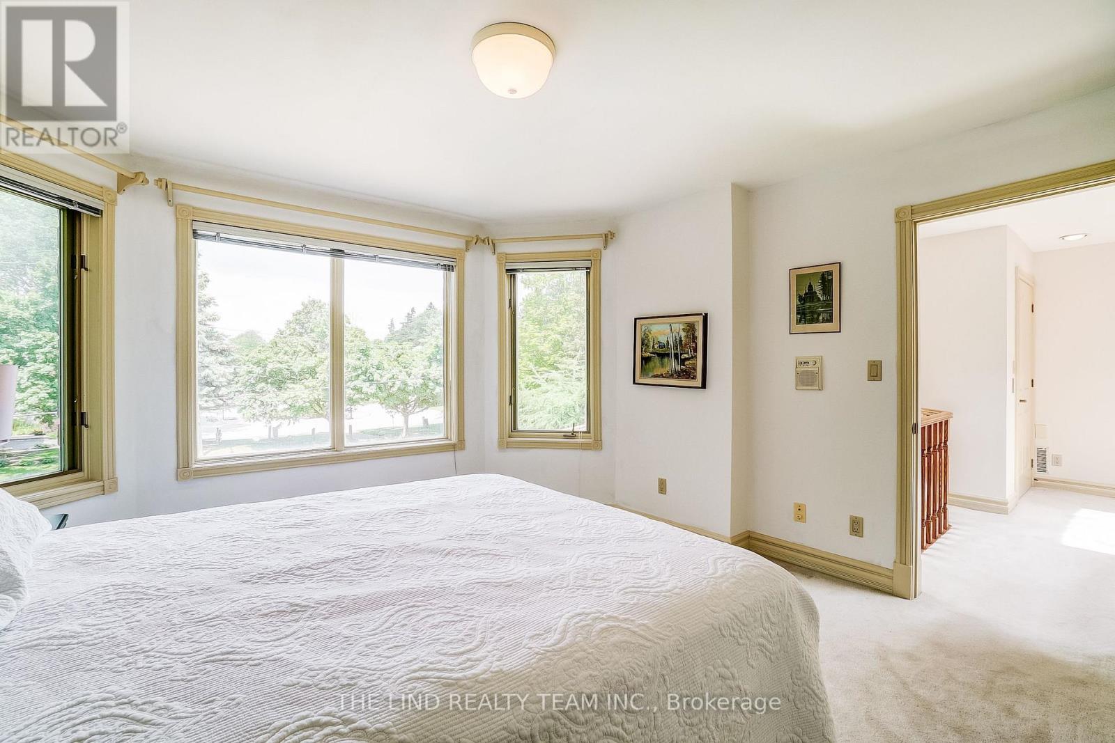 99 Birch Avenue, Richmond Hill, Ontario  L4C 6C5 - Photo 21 - N12477904