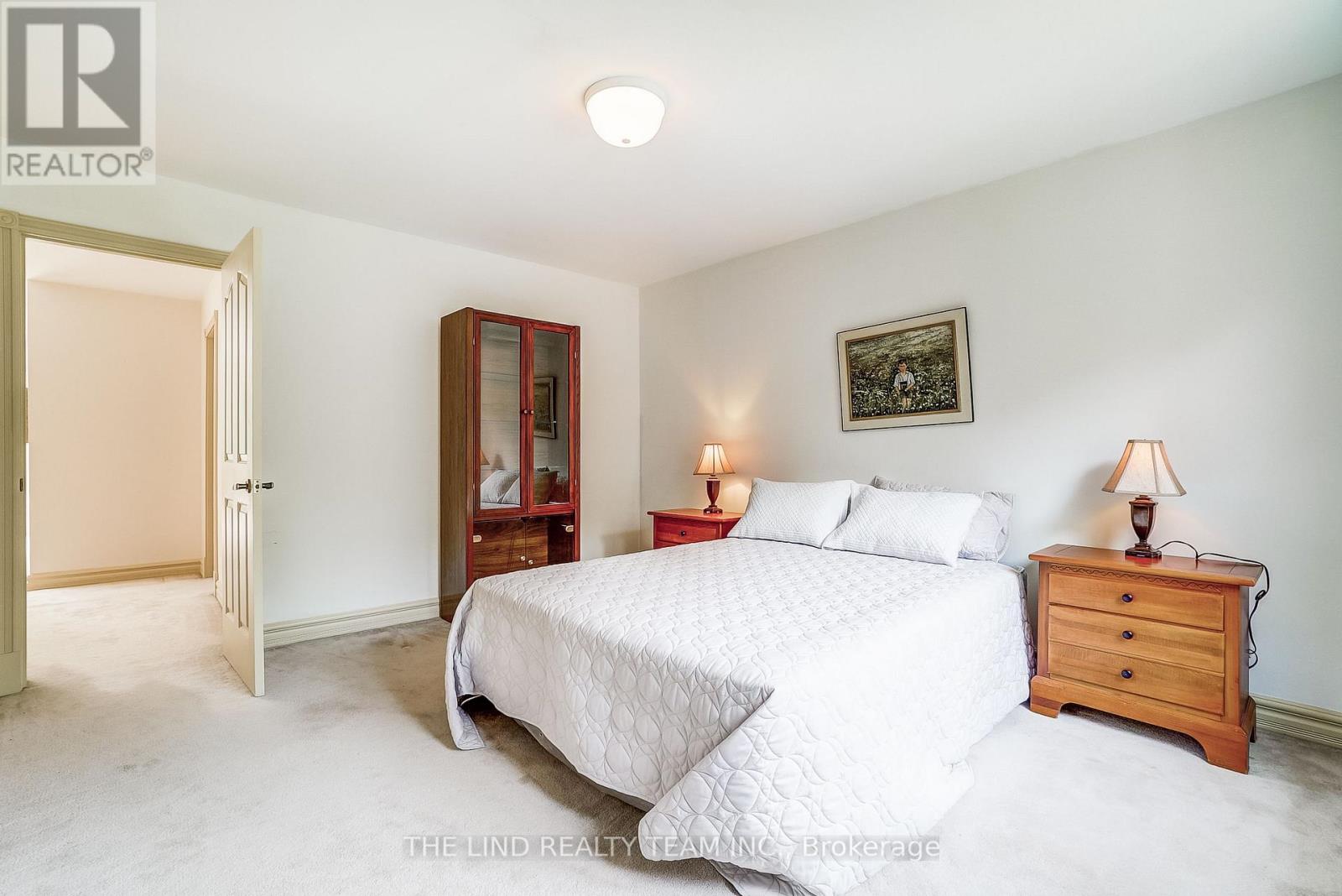 99 Birch Avenue, Richmond Hill, Ontario  L4C 6C5 - Photo 28 - N12477904