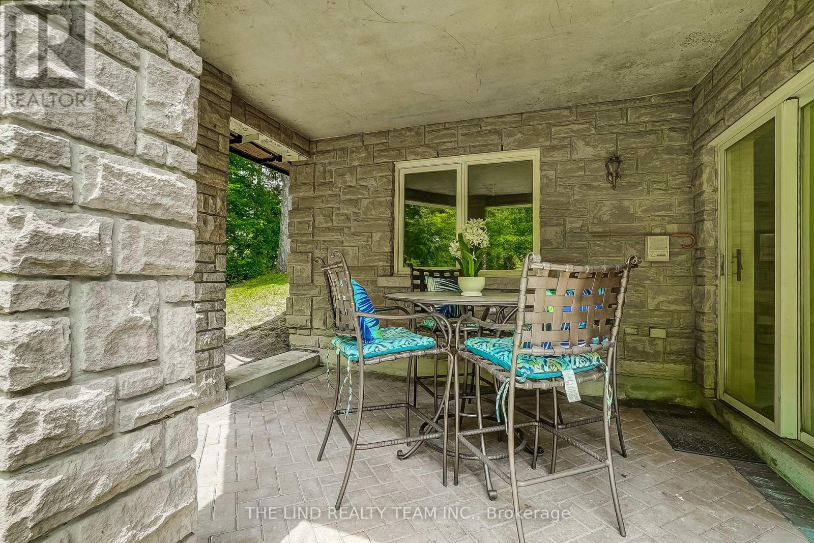 99 Birch Avenue, Richmond Hill, Ontario  L4C 6C5 - Photo 45 - N12477904