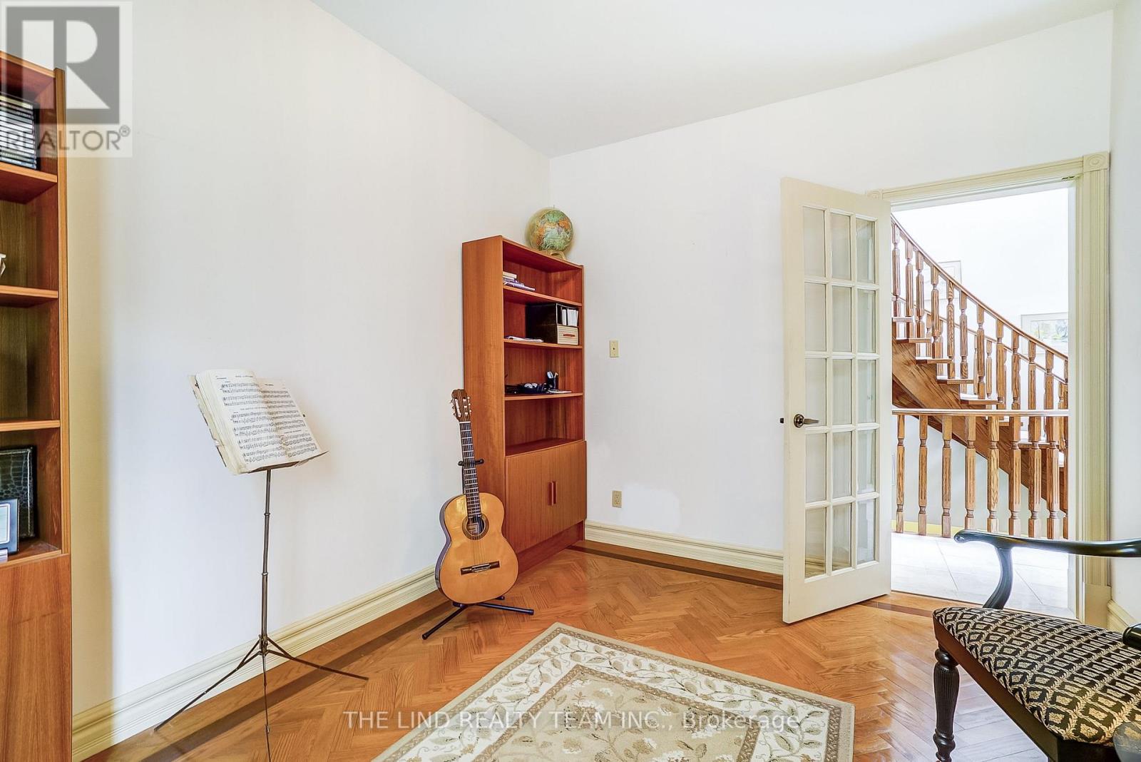 99 Birch Avenue, Richmond Hill, Ontario  L4C 6C5 - Photo 9 - N12477904