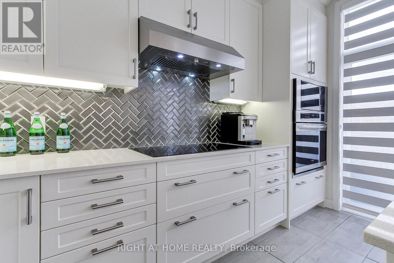 14 Pageant Avenue, Vaughan, Ontario  L4H 4R3 - Photo 19 - N12477909