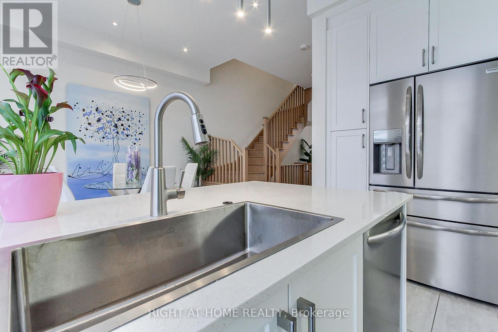14 Pageant Avenue, Vaughan, Ontario  L4H 4R3 - Photo 21 - N12477909