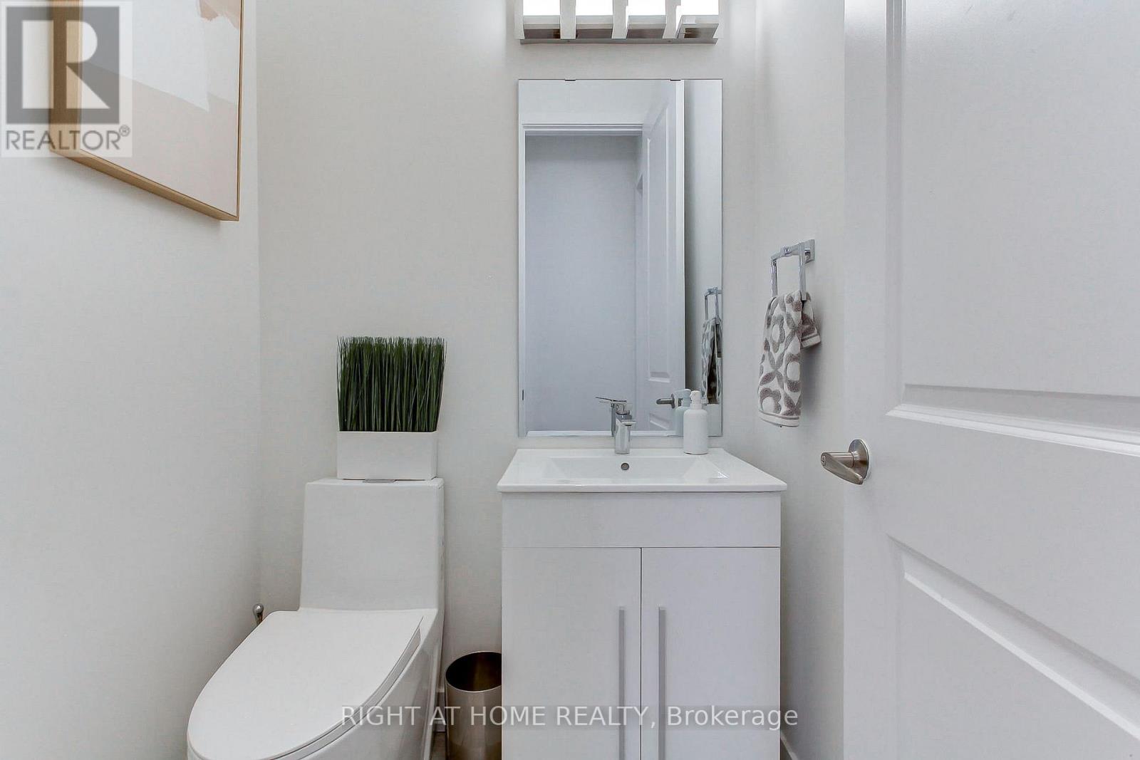 14 Pageant Avenue, Vaughan, Ontario  L4H 4R3 - Photo 26 - N12477909
