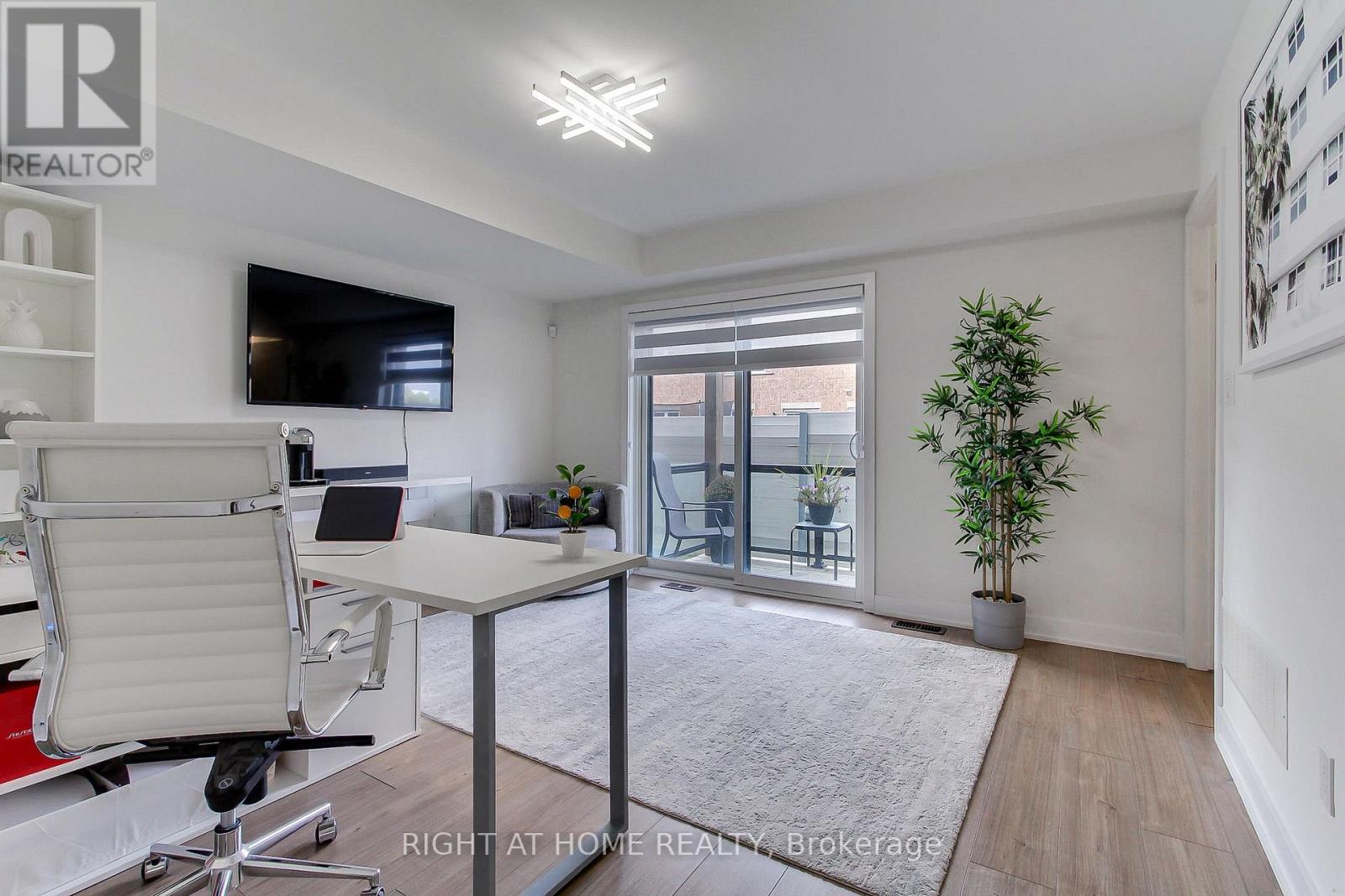 14 Pageant Avenue, Vaughan, Ontario  L4H 4R3 - Photo 6 - N12477909