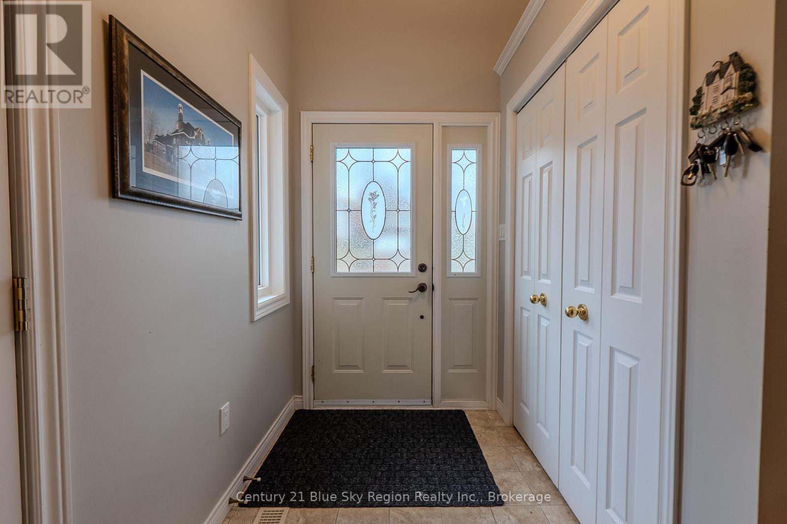111 Kilby Lane, Callander, Ontario  P0H 1H0 - Photo 4 - X12478127