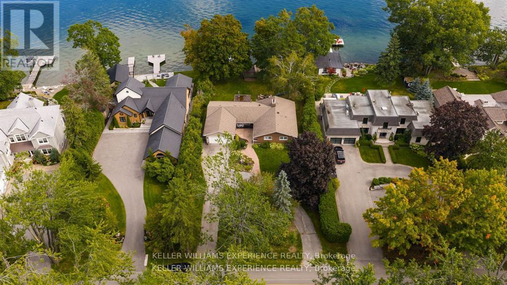 18 Maple Drive, Orillia, Ontario  L3V 3W2 - Photo 2 - S12477769