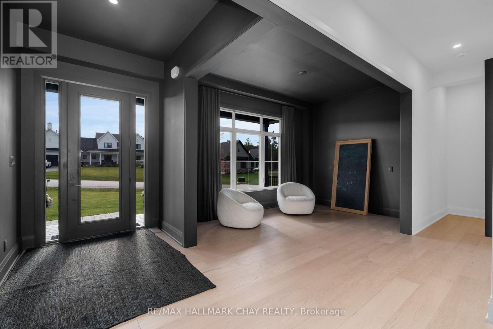 72 Georgian Grande Drive, Oro-Medonte, Ontario  L0K 1E0 - Photo 4 - S12477783