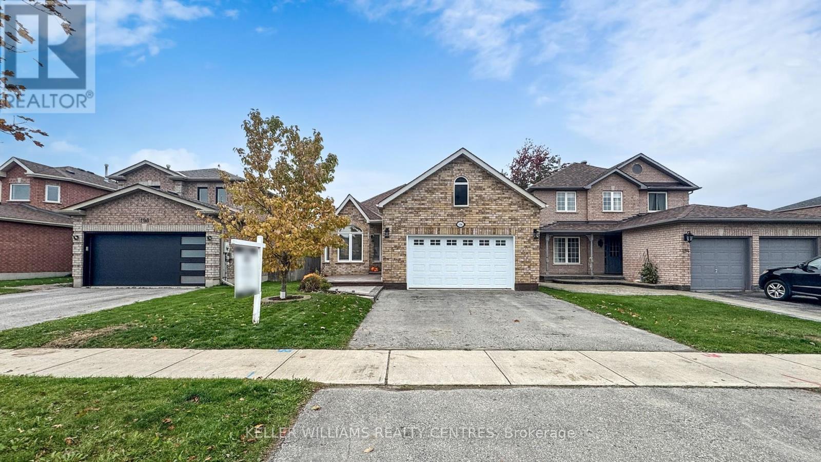 196 Marsellus Drive, Barrie, Ontario  L4N 9Z5 - Photo 3 - S12477837